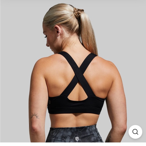 Born Primitive Essential Sports Bra - Large - Black - Picture 2 of 4